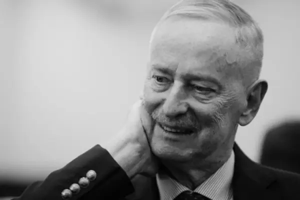 Уночі проти 22 серпня помер колишній прем’єр Естонії Сійм Каллас