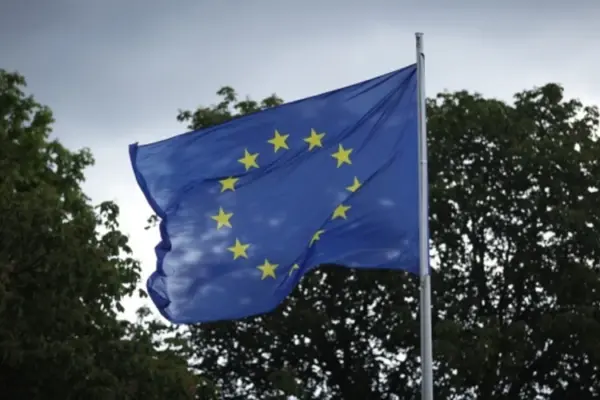 Дипломати трьох країн Європи формують альтернативний майданчик для переговорів щодо України