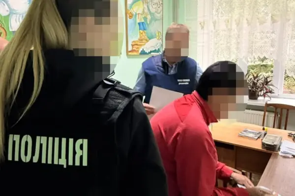 На Тернопільщині викрили схему з фальшивими відстрочками: підозра чотирьом медикам і посередникам